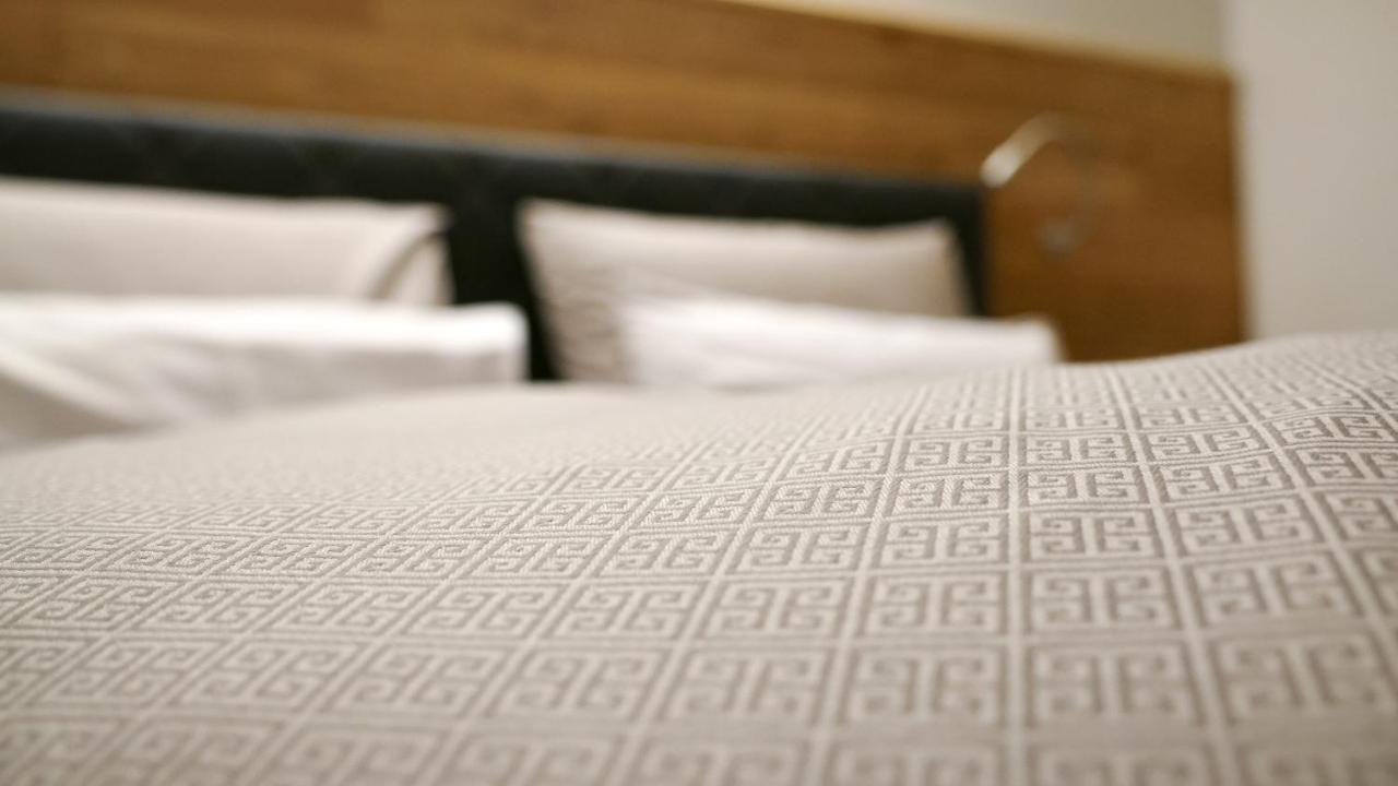 Alpchalet Bellevue Hotel Samnaun Ngoại thất bức ảnh